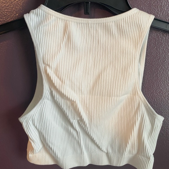 White cropped tank top - Picture 2 of 2